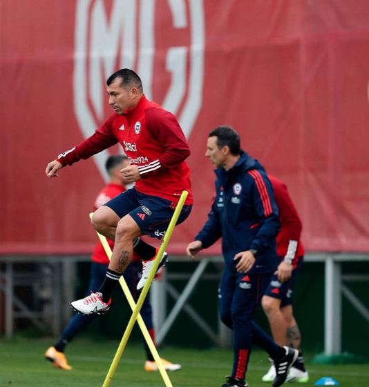 Gary Medel - @gary_medel17 Instagram