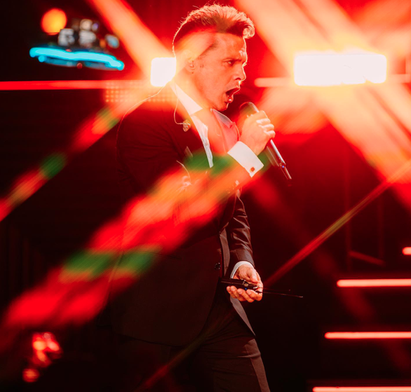 luis miguel - @luismiguel Instagram