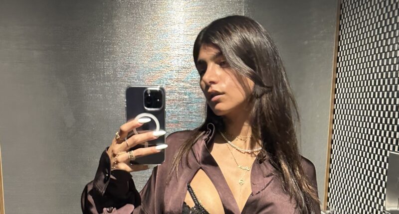 Mia Khalifa - @miakhalifa Instagram