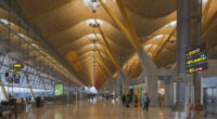 Terminal 4 del aeropuerto de Madrid-Barajas, España, 2013-01-09, DD 05