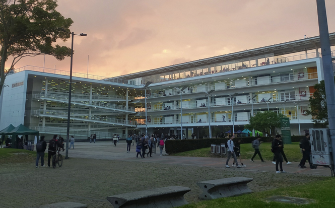 unaloficial - @unaloficial Instagram