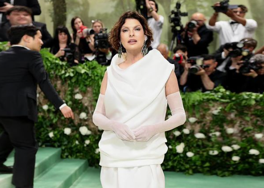 lindaevangelista - @lindaevangelista Instagram