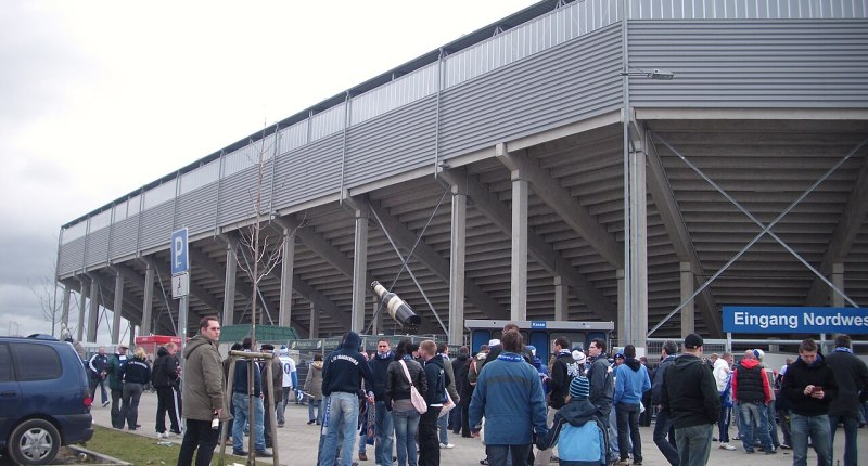 Fachada exterior del estadio de Magdeburgo, sede del 1. FC Magdeburg