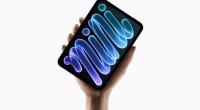 El nuevo iPad mini sostenido en la palma de una mano