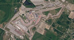 Vista satelital del Circuit of the Americas en Austin, con el trazado de la pista y los estacionamientos