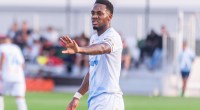 El delantero colombiano Jhon Durán durante un amistoso del Zenit en febrero de 2026