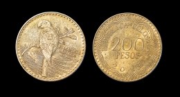 Moneda colombiana de 200 pesos, anverso y reverso
