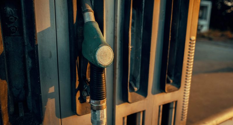 Surtidor de combustible de una estación de servicio